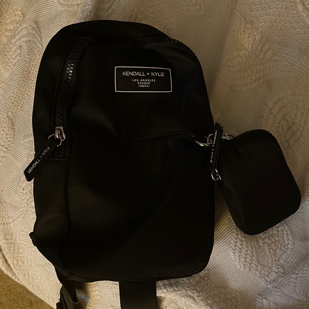Kendall and kylie cross body bag